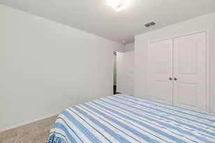 8920 Prairie Dawn Dr, Fort Worth, TX 76131 - Photo 7