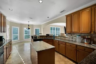 940 Mallory Dr, Waxahachie, TX 75167 - Photo 3