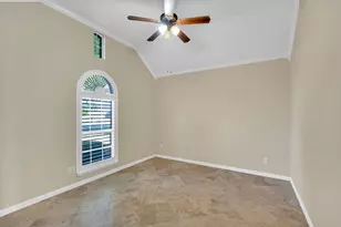 940 Mallory Dr, Waxahachie, TX 75167 - Photo 11