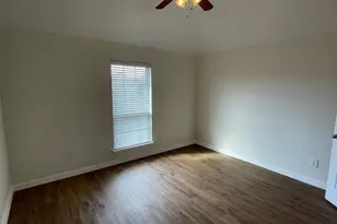 1601 White Willow Ln, Arlington, TX 76002 - Photo 17
