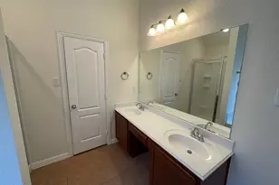 1601 White Willow Ln, Arlington, TX 76002 - Photo 19