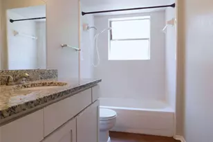 217 Mockingbird Ln, Denton, TX 76209 - Photo 15