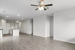 629 Harvey St, Grandview, TX 76050 - Photo 15