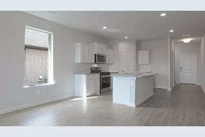 629 Harvey Street, Grandview, TX 76050 - Photo 9