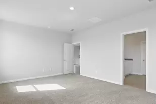 629 Harvey St, Grandview, TX 76050 - Photo 19