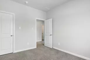 629 Harvey St, Grandview, TX 76050 - Photo 37