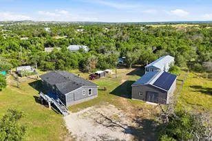 336 Cowboys Ln, Springtown, TX 76082 - Photo 37