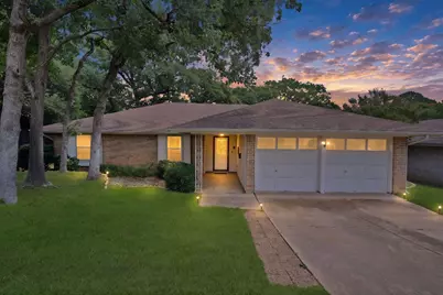 2505 Ironwood Court, Arlington, TX 76016 - Photo 11