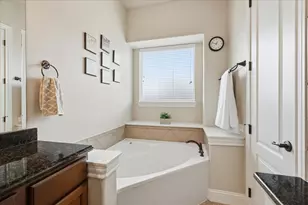 2449 Embleton Dr, Lewisville, TX 75067 - Photo 27