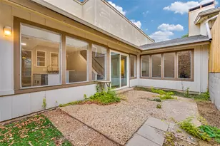 8560 Park Ln, Dallas, TX 75231 - Photo 23