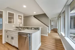 8560 Park Ln, Dallas, TX 75231 - Photo 9