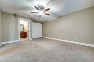 8560 Park Ln, Dallas, TX 75231 - Photo 15