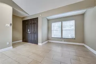 8560 Park Ln, Dallas, TX 75231 - Photo 3