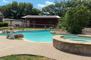 103 Tusk Ct, Weatherford, TX 76085 - Photo 5