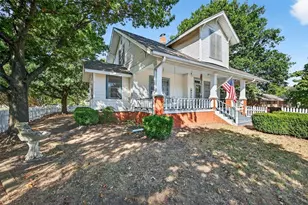 201 N Main St, Leonard, TX 75452 - Photo 3