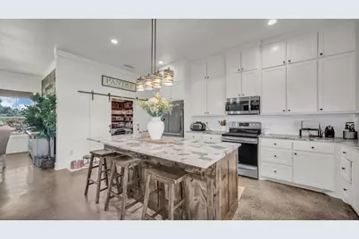1000 Latigo Lane, Millsap, TX 76066 - Photo 11