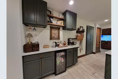 4505 Hunters Glen Court, Granbury, TX 76048 - Photo 5