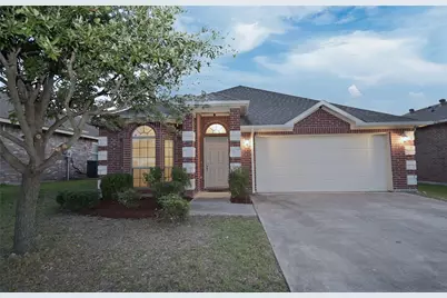 1204 Varacruz Drive, Arlington, TX 76010 - Photo 1