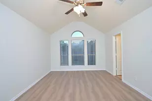1204 Varacruz Dr, Arlington, TX 76010 - Photo 21
