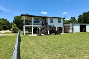 133 10th St, Whitney, TX 76692 - Photo 3
