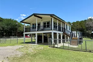 133 10th St, Whitney, TX 76692 - Photo 9