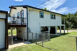 133 10th St, Whitney, TX 76692 - Photo 5