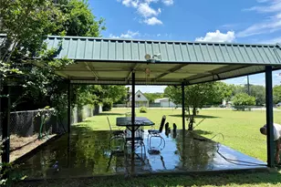 133 10th St, Whitney, TX 76692 - Photo 37