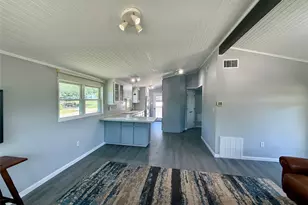 133 10th St, Whitney, TX 76692 - Photo 15