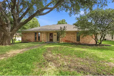 4545 Hartford Drive, Plano, TX 75093 - Photo 3