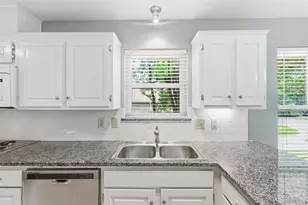 4545 Hartford Dr, Plano, TX 75093 - Photo 7