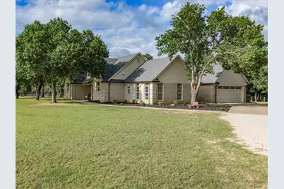 210 County Road 2696, Alvord, TX 76225 - Photo 31