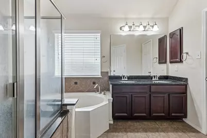 5504 Paloma Court, Fort Worth, TX 76179 - Photo 17