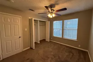 303 Ridgefield Cir, Mesquite, TX 75149 - Photo 13