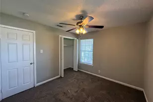 303 Ridgefield Cir, Mesquite, TX 75149 - Photo 9
