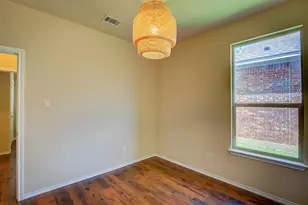 1109 Central Village Dr, Denton, TX 76210 - Photo 33