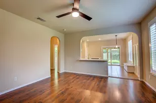 1109 Central Village Dr, Denton, TX 76210 - Photo 11