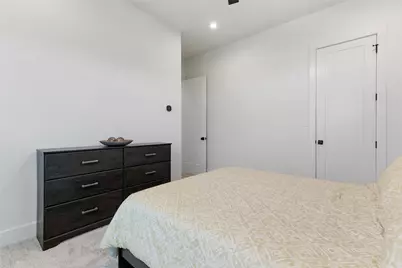 2513 N Winnetka Avenue, Dallas, TX 75212 - Photo 13