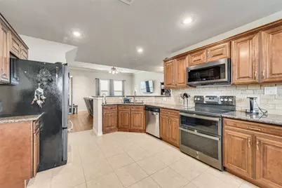 7622 W Shore Drive, The Colony, TX 75056 - Photo 7