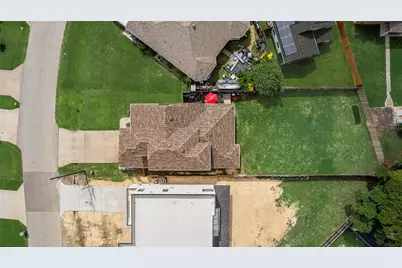 7622 W Shore Drive, The Colony, TX 75056 - Photo 35