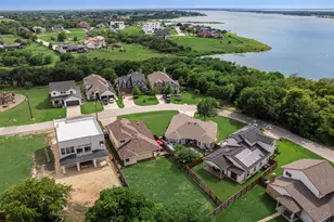 7622 W Shore Dr, The Colony, TX 75056 - Photo 1