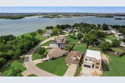 7622 W Shore Drive, The Colony, TX 75056 - Photo 33