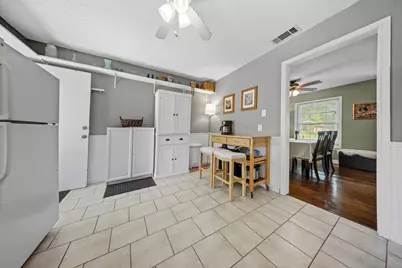 1409 Broadway Street, Denton, TX 76201 - Photo 9