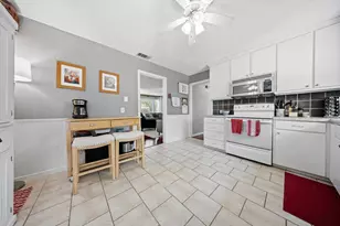 1409 Broadway St, Denton, TX 76201 - Photo 11