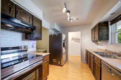 5410 Prince Drive, Lake Dallas, TX 75065 - Photo 7