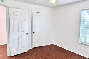 441 SW Thomas St, Burleson, TX 76028 - Photo 15