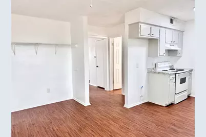 441 SW Thomas Street #D, Burleson, TX 76028 - Photo 9