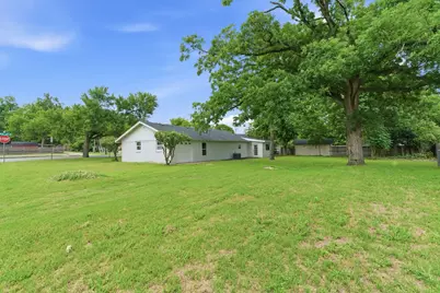 507 Country Club Road, Cleburne, TX 76033 - Photo 35