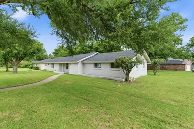 507 Country Club Road, Cleburne, TX 76033 - Photo 3