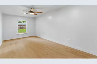 507 Country Club Road, Cleburne, TX 76033 - Photo 25