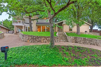 2605 Sunlight Drive, Arlington, TX 76006 - Photo 1